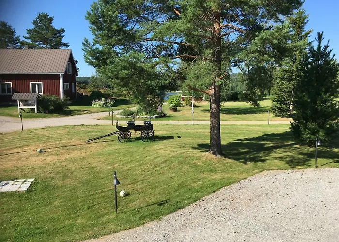 Värdshus Farmholiday Kumpunen